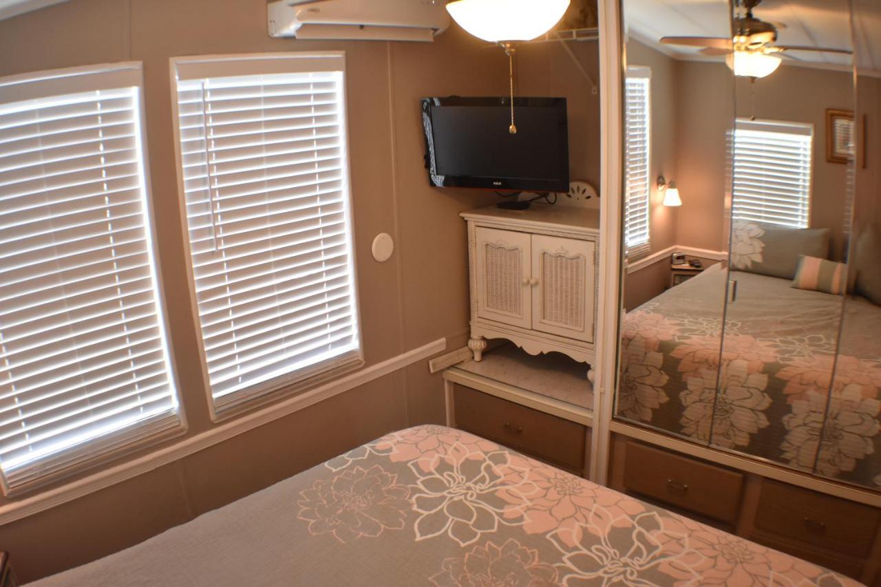 Pelican'S Roost, Waterfront Comfort At Venture Out Cudjoe Key Екстер'єр фото
